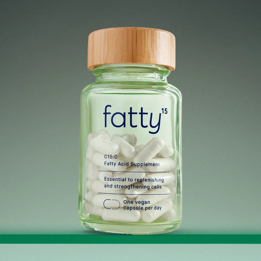 The fatty15 glass bottle with a wooden cap