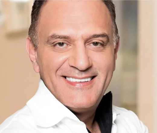 Portrait of Dr. Kourosh Maddahi, founder of Lumineux.