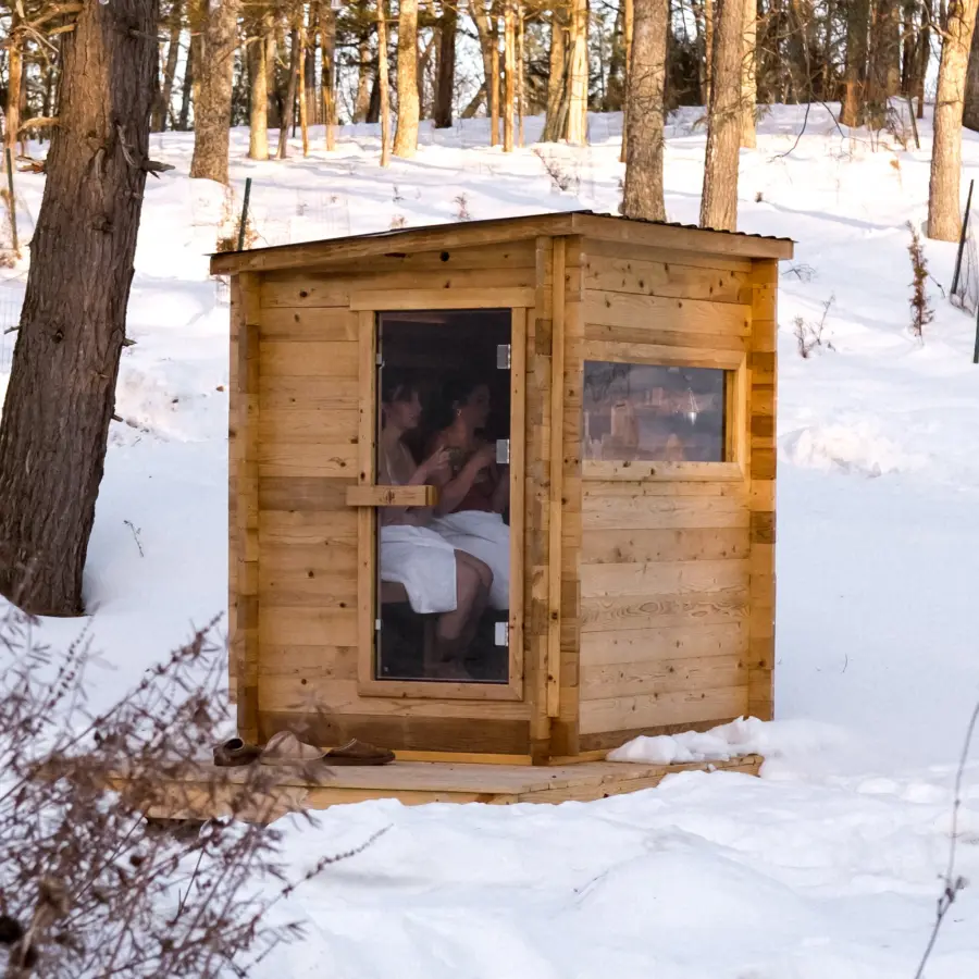 Cove outdoor sauna, three person